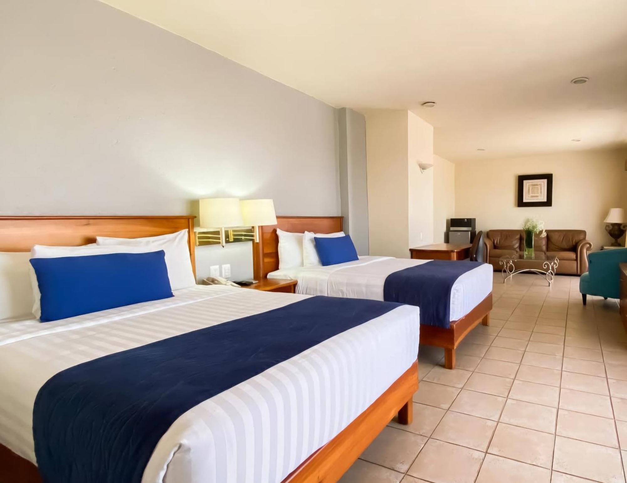 Comfort Inn Тампико Экстерьер фото